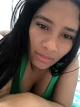 PassionDuo123 online show from September 21, 2025, 1:24 pm