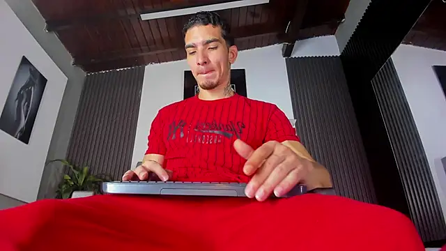 John Apolo1 online show from September 26, 2025, 12:09 pm