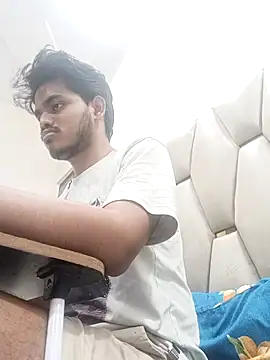 Kumarbtm19 online show from October 21, 2025, 1:56 pm