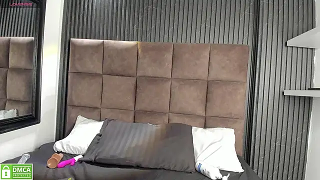 Sussy Vixen online show from January 9, 2026, 4:26 am