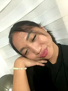 cassie cakes online show from September 14, 2025, 5:56 pm