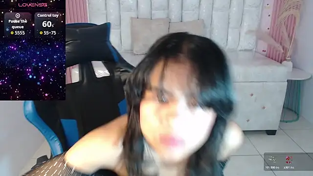 catalina5 s online show from November 9, 2025, 1:20 pm