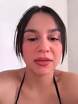 Snapshot of Daniela-rosee chatting on September 13, 2025, 5:13 pm Daniela-rosee online show from September 13, 2025, 5:13 pm