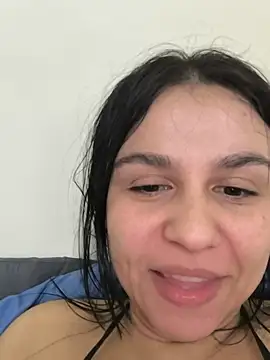 Snapshot of Daniela-rosee chatting on July 10, 2026, 4:06 am Daniela-rosee online show from July 10, 2026, 4:06 am