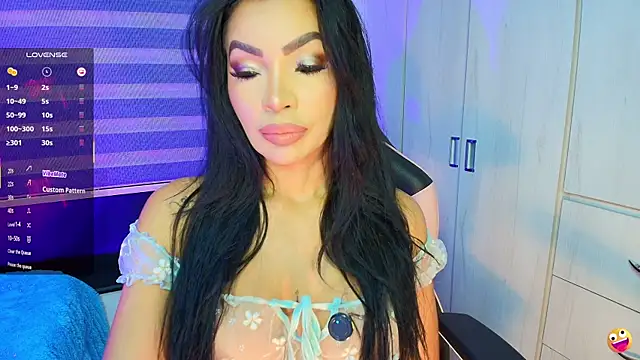 veronikali online show from September 24, 2025, 1:58 pm