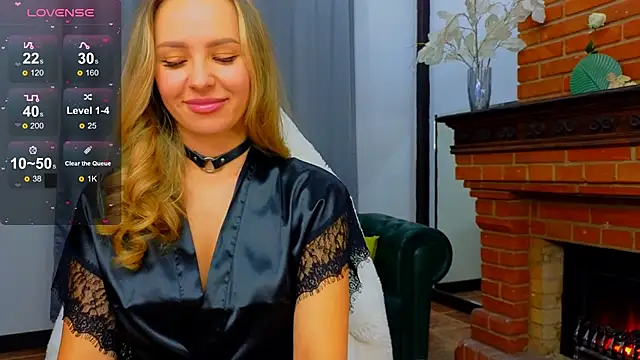 Hloya Mei online show from October 16, 2025, 12:44 am