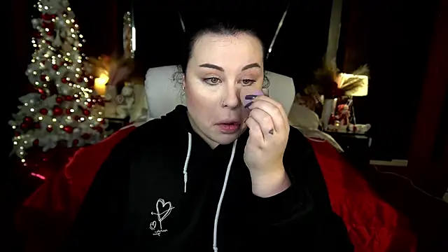 SerahMirabeli online show from January 7, 2026, 7:49 pm