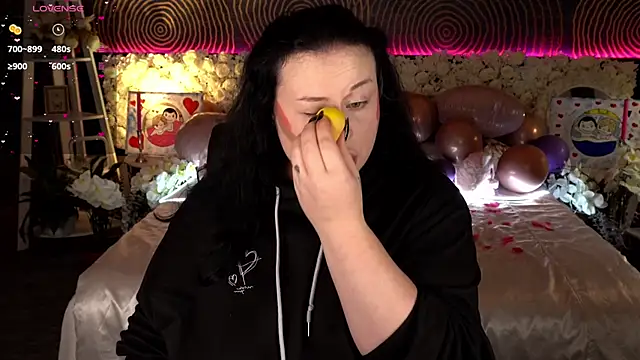 SerahMirabeli online show from March 3, 2026, 7:53 pm