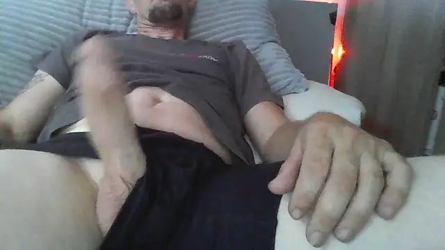 Snapshot of Nocturnal_Eros chatting on May 6, 2026, 4:12 pm Nocturnal Eros online show from May 6, 2026, 4:12 pm