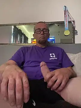 Snapshot of Nocturnal_Eros chatting on June 1, 2026, 5:03 pm Nocturnal Eros online show from June 1, 2026, 5:03 pm