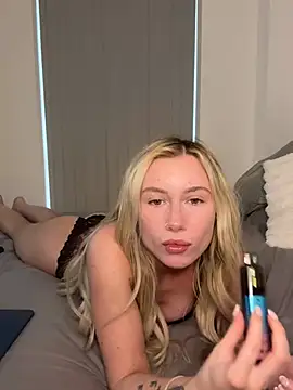 Snapshot of SexySaraxxoo chatting on January 11, 2026, 3:17 pm SexySaraxxoo online show from January 11, 2026, 3:17 pm