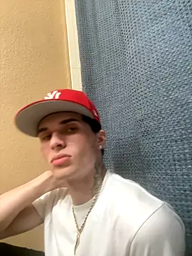 Degenindior online show from September 24, 2025, 5:05 pm