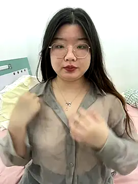 xxwang20 online show from September 16, 2025, 4:19 pm