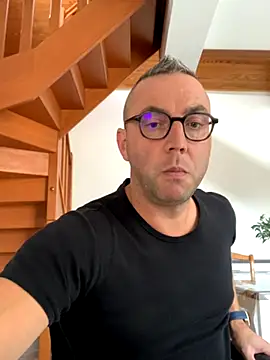 Snapshot of Marronglace1 chatting on October 21, 2025, 11:33 am Marronglace1 online show from October 21, 2025, 11:33 am