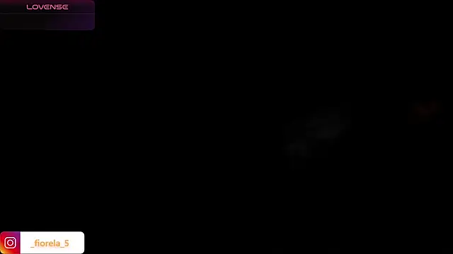 Snapshot of Fiorela_1 chatting on May 10, 2026, 10:31 am Fiorela 1 online show from May 10, 2026, 10:31 am