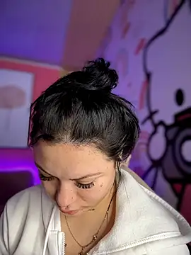 Megaan  More online show from November 29, 2025, 2:47 am