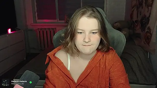 OliviaBlade online show from September 21, 2025, 2:08 pm