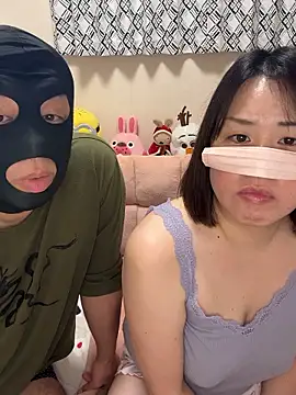 kobaru69 online show from April 18, 2026, 7:18 pm