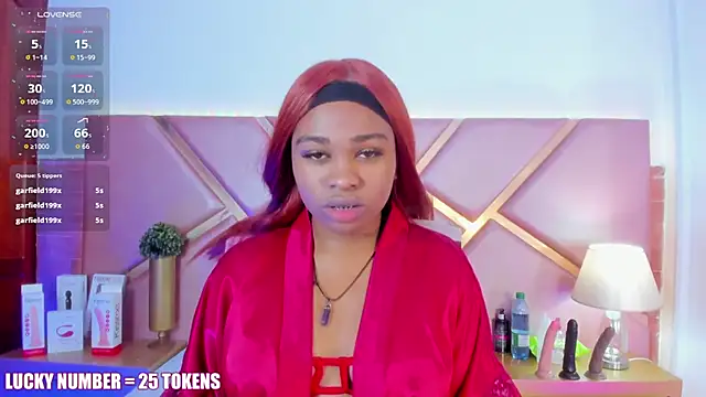 SophieSinclair online show from February 14, 2026, 12:46 pm