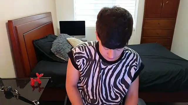 Snapshot of tightncuteass chatting on November 2, 2025, 10:01 pm tightncuteass online show from November 2, 2025, 10:01 pm