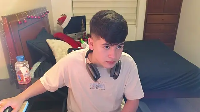 Snapshot of tightncuteass chatting on November 14, 2025, 11:57 pm tightncuteass online show from November 14, 2025, 11:57 pm