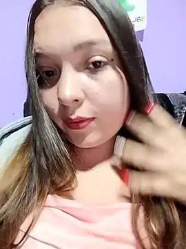 Snapshot of Lunna_azul chatting on October 14, 2025, 6:31 pm Lunna azul online show from October 14, 2025, 6:31 pm