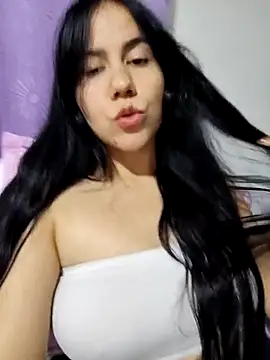 Snapshot of valen-sexx chatting on May 9, 2026, 3:56 am valen-sexx online show from May 9, 2026, 3:56 am