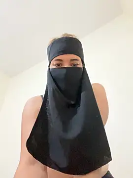 Wild-Nayra online show from October 16, 2025, 2:51 pm