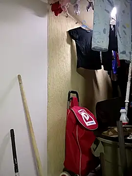 vanessa-titisM online show from February 27, 2026, 3:50 am