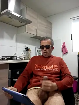 EmilioTaladdro online show from April 1, 2026, 6:03 am