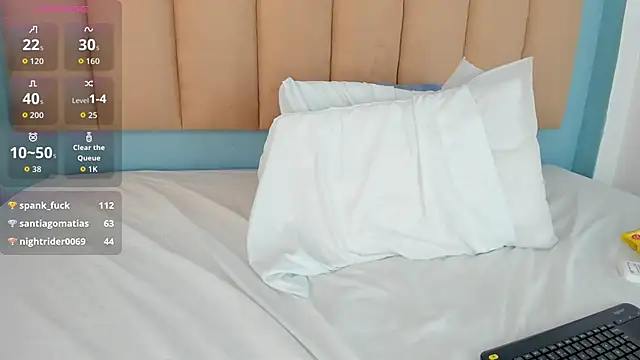 Snapshot of dulce_mmg chatting on October 7, 2025, 12:19 am dulce mmg online show from October 7, 2025, 12:19 am