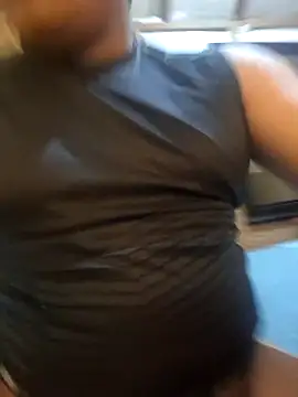 Snapshot of HappyBaseline65 chatting on October 9, 2025, 11:25 pm HappyBaseline65 online show from October 9, 2025, 11:25 pm