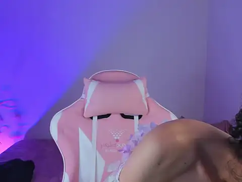 maddy parker   online show from January 10, 2026, 10:03 pm