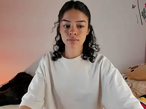 Snapshot of maddy_parker__ chatting on March 11, 2026, 9:54 pm maddy parker online show from March 11, 2026, 9:54 pm