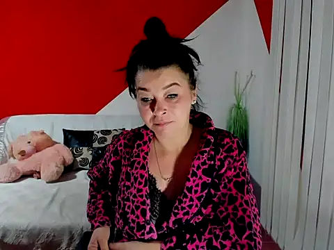 Soffy Skye online show from September 27, 2025, 4:06 am