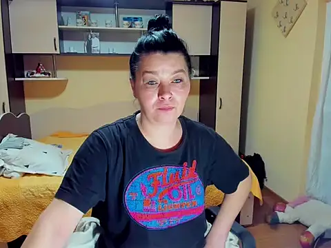 Soffy Skye online show from February 9, 2026, 5:00 am