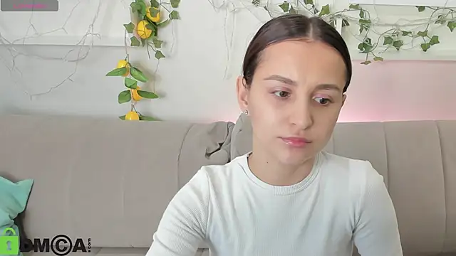 Snapshot of Mary_0Smith chatting on October 23, 2025, 6:02 am Mary 0Smith online show from October 23, 2025, 6:02 am