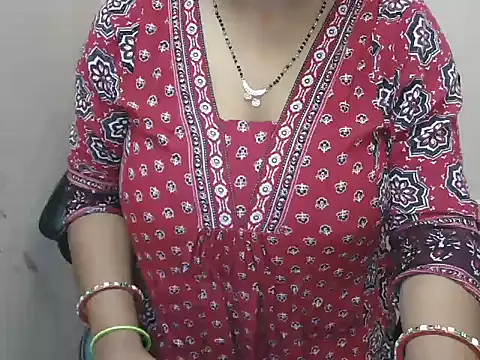 bold naina online show from November 28, 2025, 4:04 am