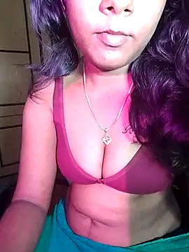 Snapshot of Tamil_Kavitha chatting on August 1, 2026, 5:50 am Tamil Kavitha online show from August 1, 2026, 5:50 am