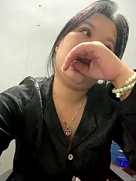 Snapshot of Lonlita18 chatting on September 22, 2025, 9:00 am Lonlita18 online show from September 22, 2025, 9:00 am