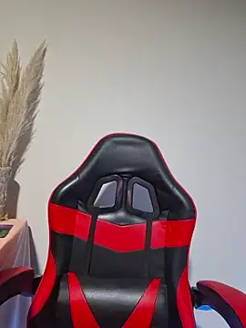 Snapshot of ObeyLust chatting on March 1, 2026, 11:07 pm ObeyLust online show from March 1, 2026, 11:07 pm