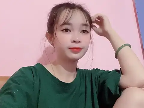 Suna7383 online show from October 12, 2025, 5:56 pm