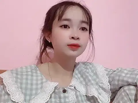 Suna7383 online show from October 16, 2025, 4:08 pm