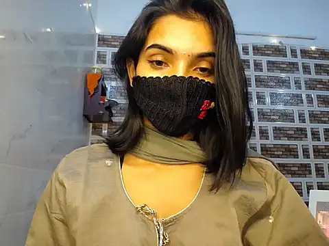 Sweetangle24 online show from December 3, 2025, 6:50 pm