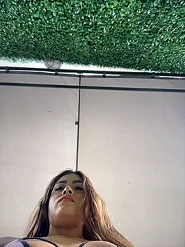 Snapshot of MayaMoanXXX chatting on February 10, 2026, 1:37 pm MayaMoanXXX online show from February 10, 2026, 1:37 pm