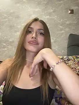 Snapshot of Elizabeth_Tay chatting on September 11, 2025, 5:57 pm Elizabeth Tay online show from September 11, 2025, 5:57 pm