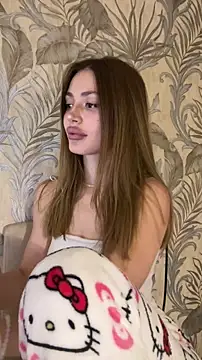 Snapshot of Elizabeth_Tay chatting on December 22, 2025, 7:55 pm Elizabeth Tay online show from December 22, 2025, 7:55 pm