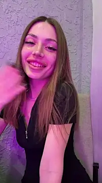 Snapshot of Elizabeth_Tay chatting on February 8, 2026, 6:00 pm Elizabeth Tay online show from February 8, 2026, 6:00 pm