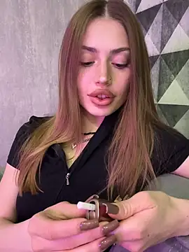 Elizabeth Tay online show from March 27, 2026, 6:29 pm