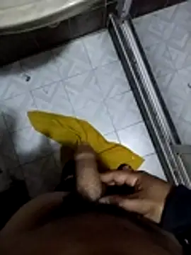 reycam97 online show from February 24, 2026, 1:20 pm